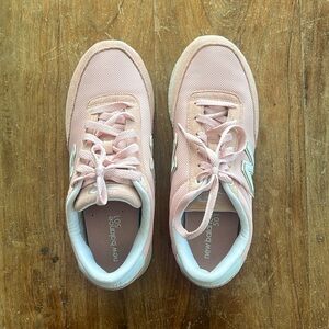 New Balance Pink 501 Sneakers